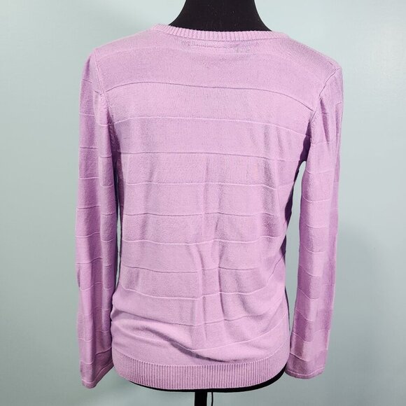 Dana Buchman size Large crossover purple Blouse
Lot I - Picture 7 of 7